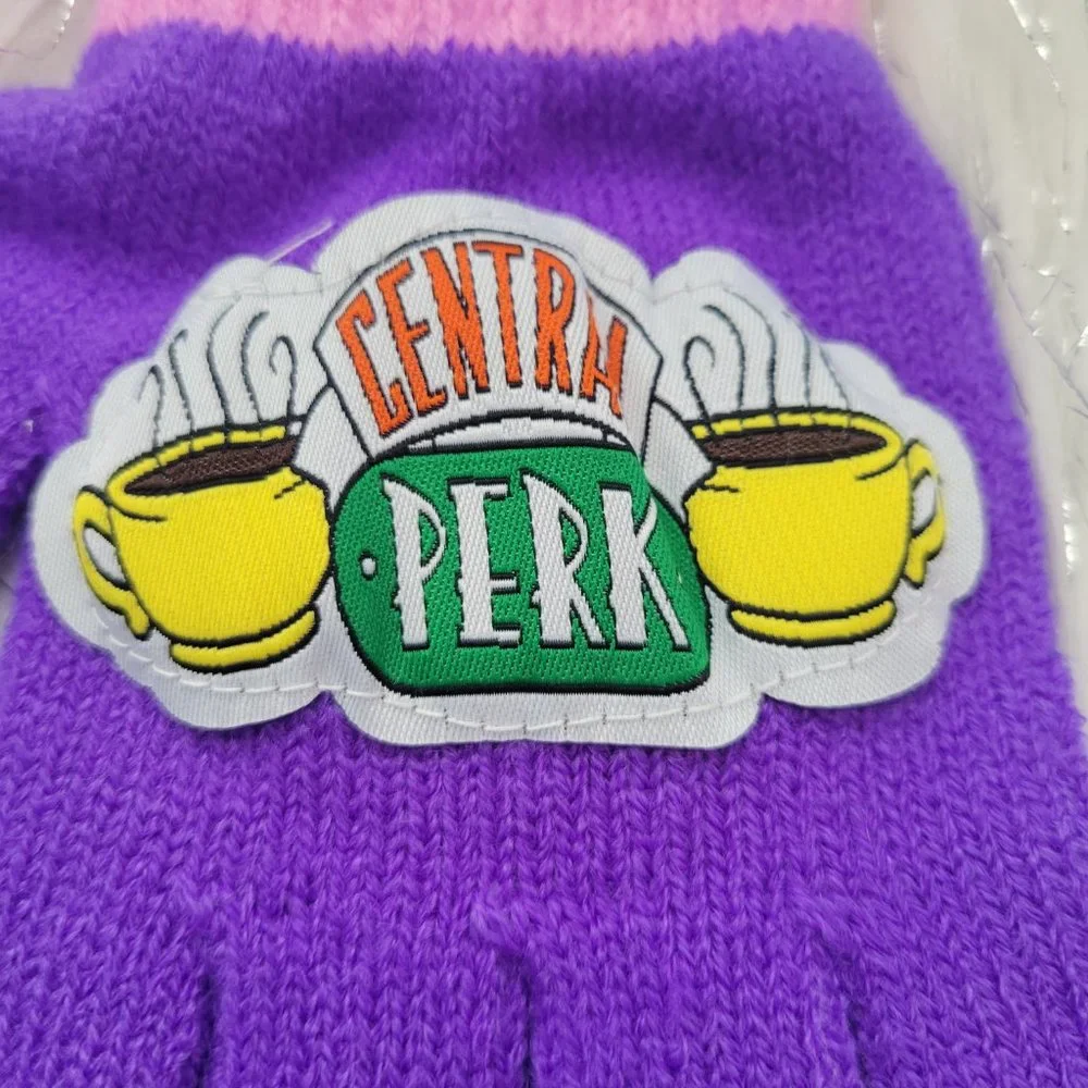 FRIENDS Winter Accessories Set